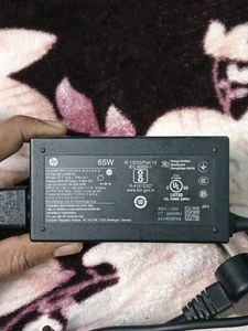 HP New And Original Laptop Charger 65W