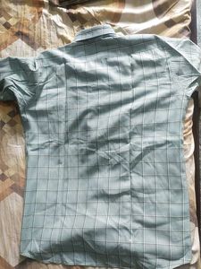 Men&#39;s Plaid Shirt
