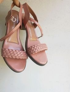 Light Colour Heel