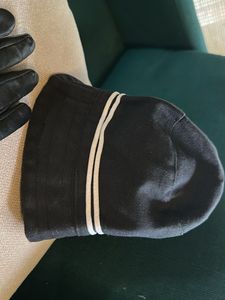 Leather Gloves With Cotton Cap Free