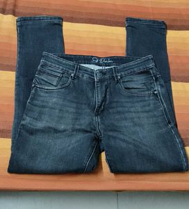 Cantabil Men Grey Slimfit Medium Fade Jeans
