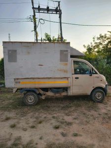 Used Mahindra Truck Self Pickup