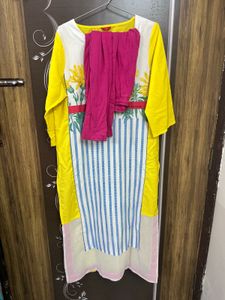 Kurti Leggings Set