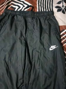 Nike lower