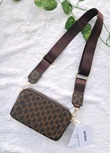 Savana Box Crossbody Bag