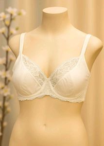 🇳🇿💫🎀Elegant White Lace Bra