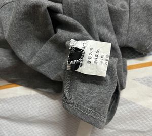 Cut out fitted T-shirt
