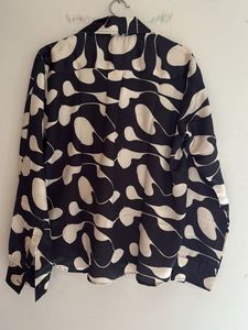 Patterned Black Shirt