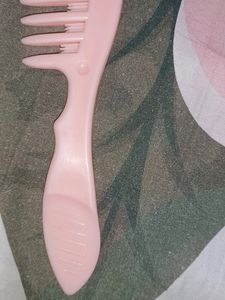 Wide Comb