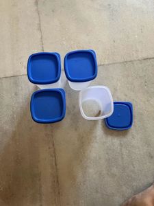 Set Of 4 500 Ml Containers