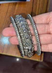 Bangles Set
