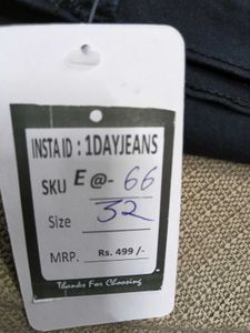 E@66 Size-32 Straight Jeans
