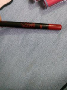 Combo Of Concealer And Lip Liners