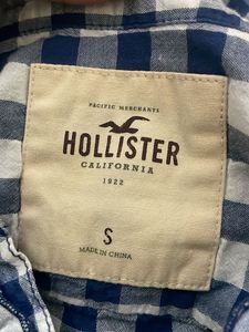 HOLLISTER Blue Plaid Gingham Top