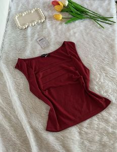 Pinteresty Viral Maroon Tank Top