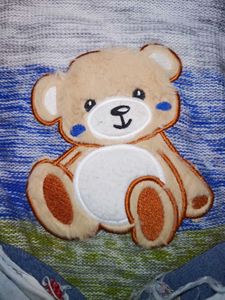 Cute Baby Outfit Set Ideal For Gifting
