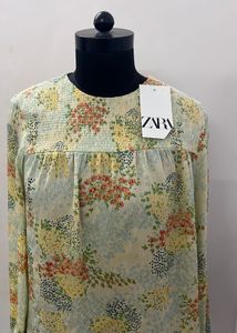 WOMENS TOP