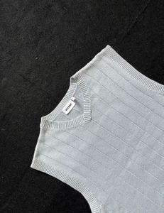 Pinterest Y2K Knitt Vest