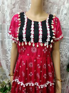 Dark pink Printed Ethnic gown