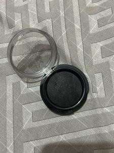 black eyeshadow ( not expired )