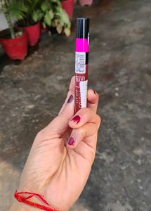 Maybelline Fit Me Compact + Elle18 Liquid Lipstic
