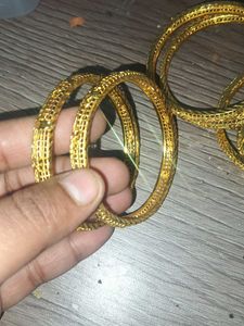 Gold Bangle Set