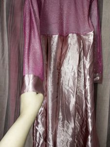 🔥offer Price🔥Fancy Heavy Satin Gown