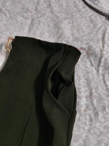 Olive green casual pants , Size S