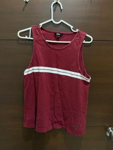 Tank Tops - M size