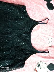 crop top with one free