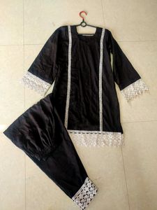 Black White Kurta Set With Chicken Lace