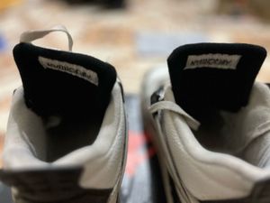Nike Air Jordan 4 - UK 7