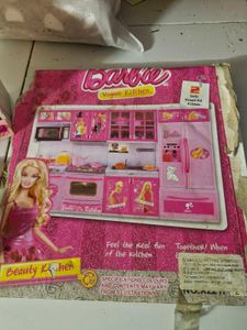 Barbie Vogue Kitchen Set