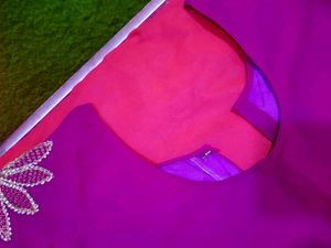 Ornate Magenta Saree Intricate Santara Pattern