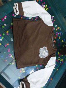 Brown &amp; White Long Sleeve Top🤎
