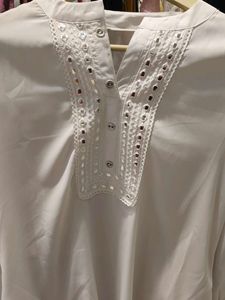 beautiful white mirror work top