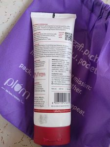 Plum Saffron &amp; Papaya Face Wash