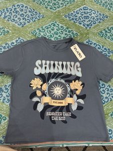Zudio Graphic Tee - Shining Brighter Than The Sun
