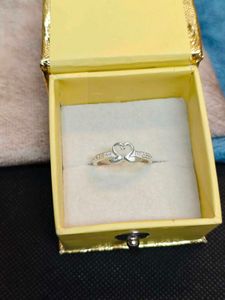 Pure silver ring in heart shape