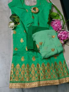 Green &amp; Gold Indian Salwar Kameez