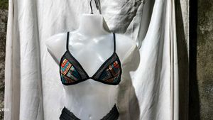 3029211. Cute Bikini Set
