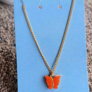 Anti Tarnish Butterfly Neckchain 🦋