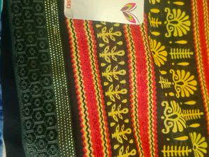 New Black Saari