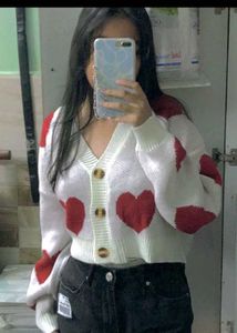 SALE ⁉️URBANIC HEART PRINT PINTERESTY CARDIGAN🌷🎀