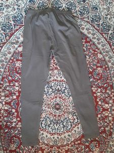 unused Greay leggine, size M