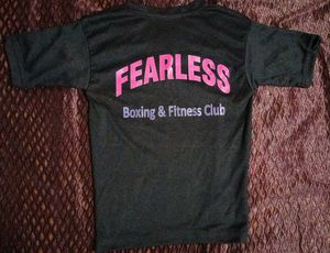 In Coins 👛 Unisex Kids Fearless T-Shirt