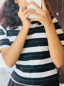 Sweater T-shirt