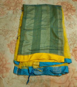 Elegant Saree 💛⚡