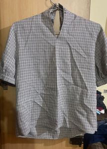 Collared Crop Top In Size M