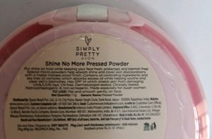 Avon Pressed Powder - Soft Bisque